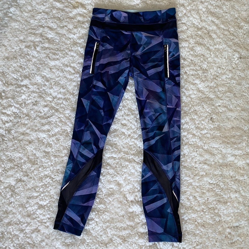 Lululemon Leggings with Zipper Pockets